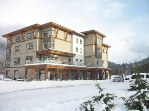 Hi Whistler - Hostel エクステリア 写真